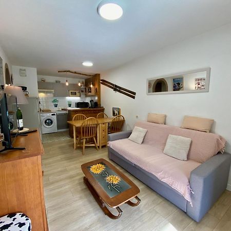 Charmant Logement De Plein Pied Avec Piscine 2* Loudenvielle Exterior photo