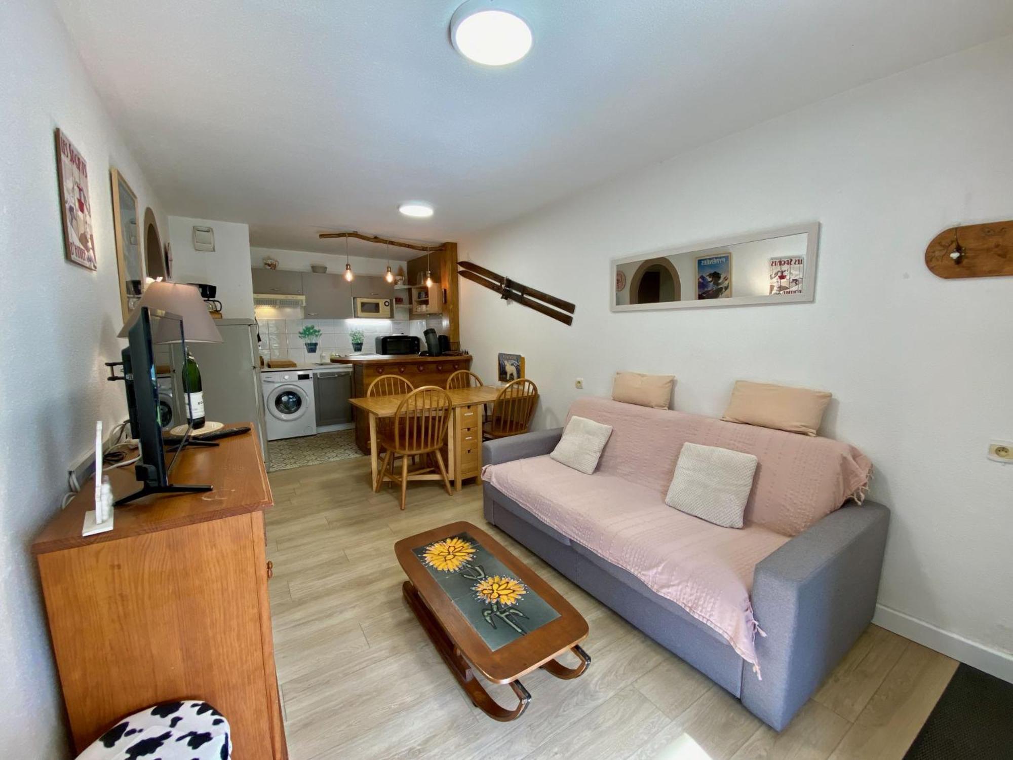 Charmant Logement De Plein Pied Avec Piscine 2* Loudenvielle Exterior photo