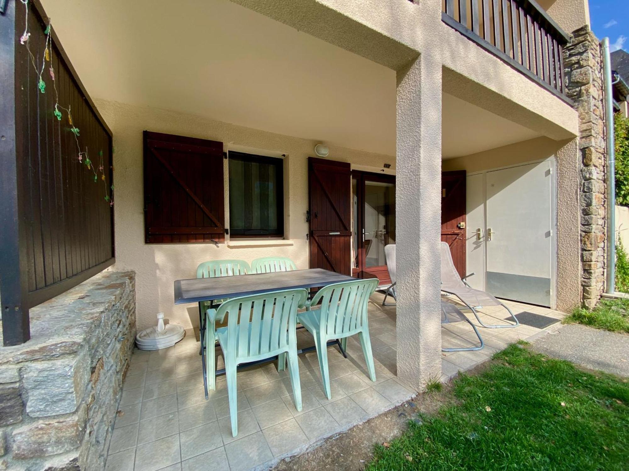 Charmant Logement De Plein Pied Avec Piscine 2* Loudenvielle Exterior photo